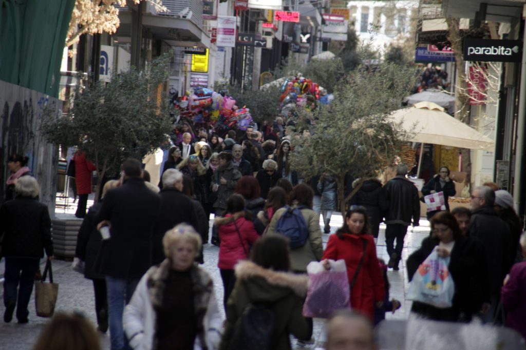 Η ακτινογραφία του τζίρου των εορτών τον Δεκέμβριο – Πώς εξελίχθηκε η εμπορική κίνηση (BINTEO)