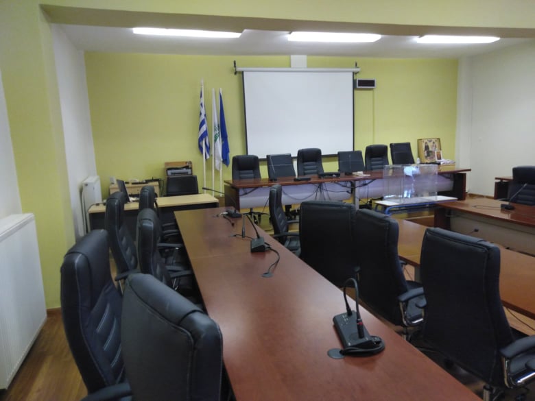 Στις 17:00 Δημοτικό Συμβούλιο