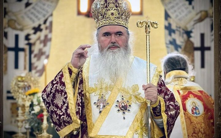 Το Χριστουγεννιάτικο μήνυμα του Μητροπολίτη Ιουστίνου: ” Να γεννηθεί ὁ Χριστός μέσα στις καρδιές μας”