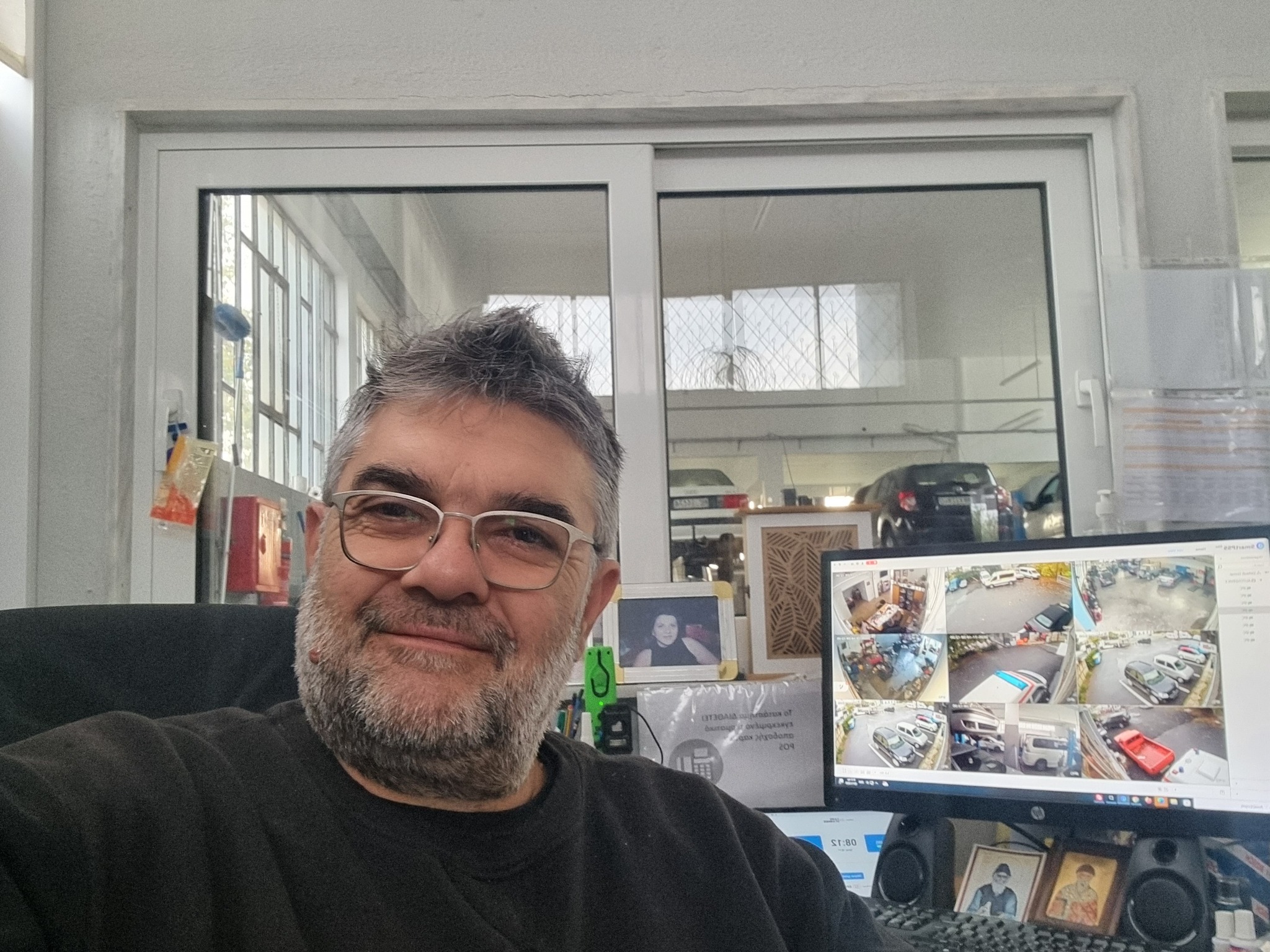 Καλημέρα από τον Σάκη Κουτσουρά και το Auto Service Θέρμης!