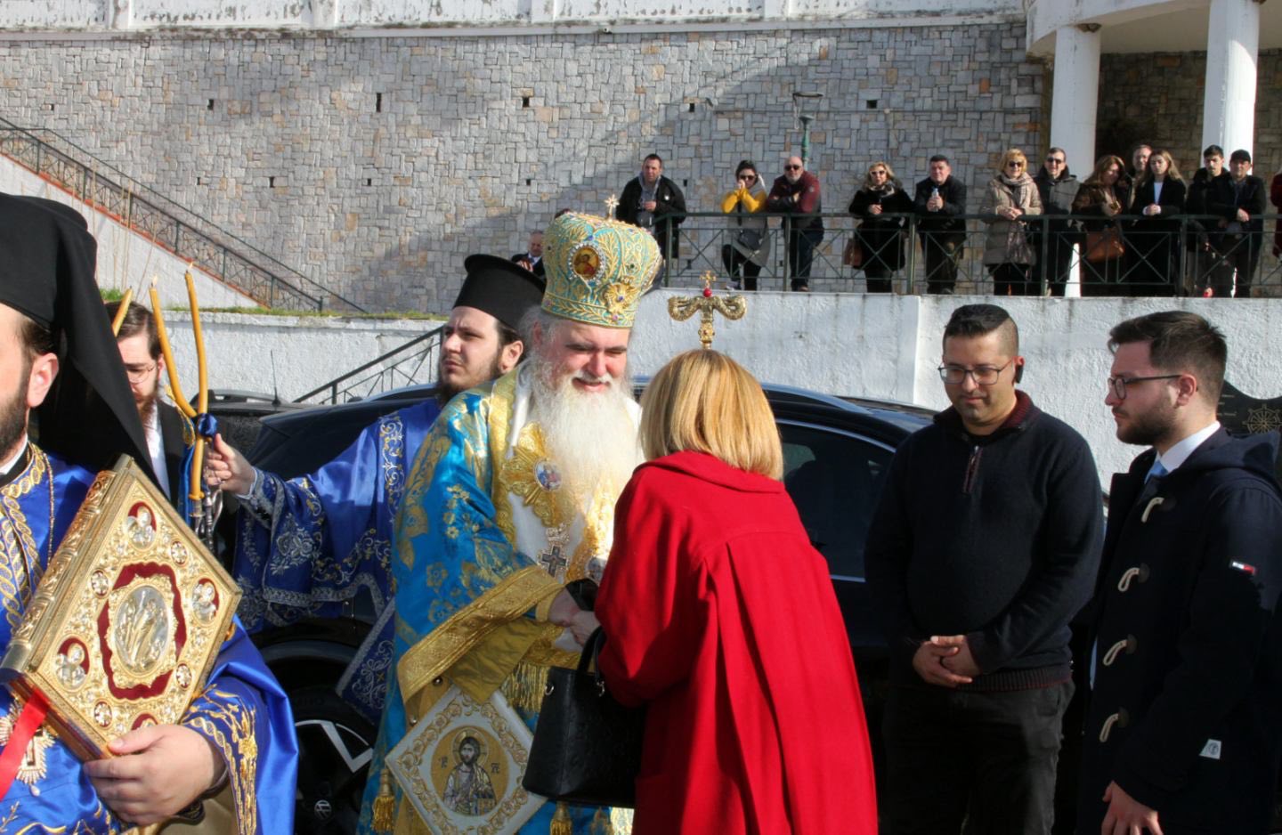 Στη Μηχανιώνα η Κατερίνα Ζιούτα-Πήρε ευλογία από τον Ιουστίνο (ΦΩΤΟΡΕΠΟΡΤΑΖ)