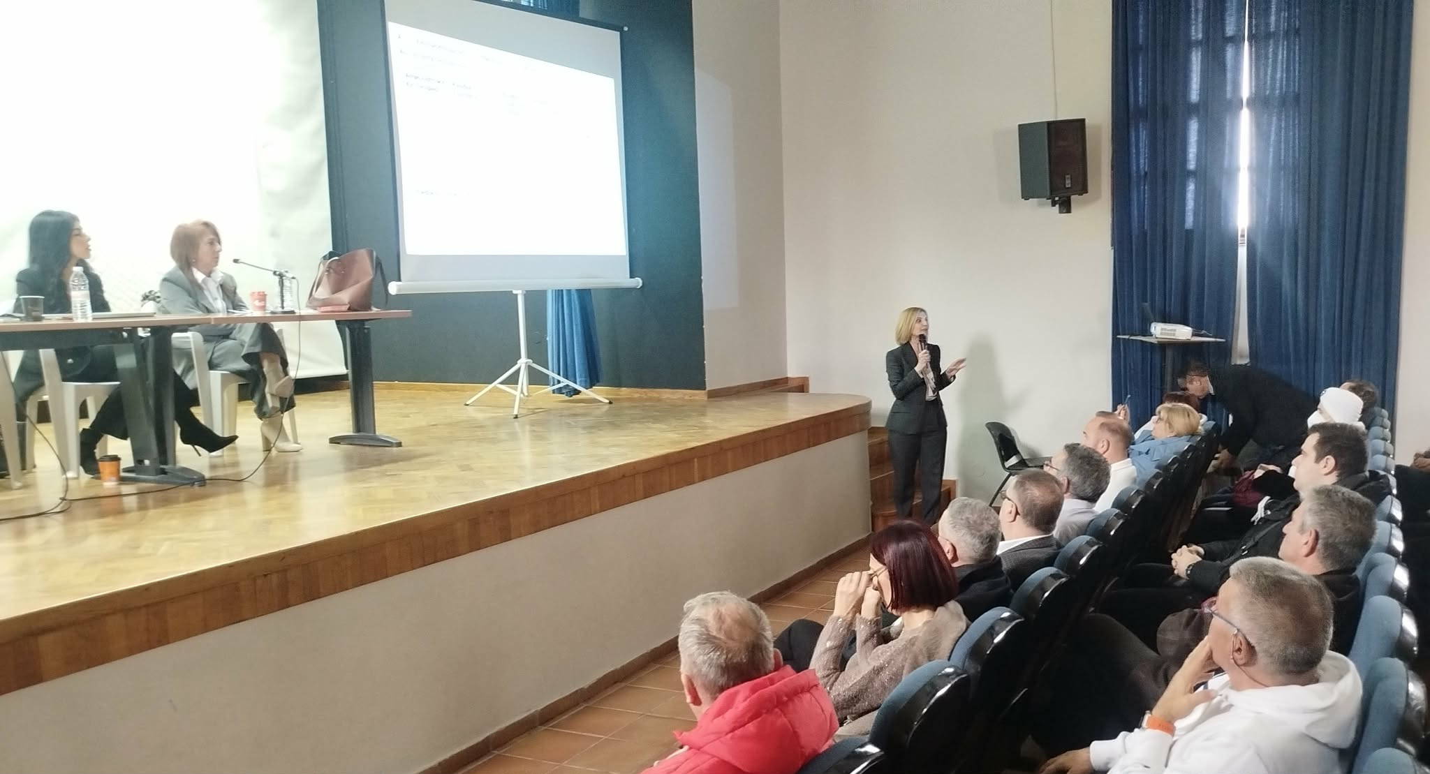 Ενημερωτική εκδήλωση για εργασιακά ζητήματα: Ελυσε απορίες η Κατερίνα Ζιούτα στην Επανομή (ΦΩΤΟΡΕΠΟΡΤΑΖ+ΒΙΝΤΕΟ)