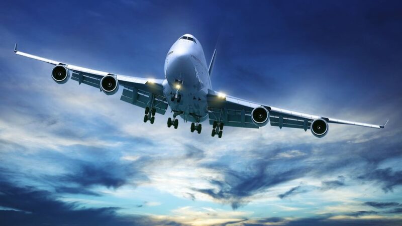 Skies Aviation Academy: Η ακαδημία πιλότων που εδρεύει στην Περαία (BINTEO)