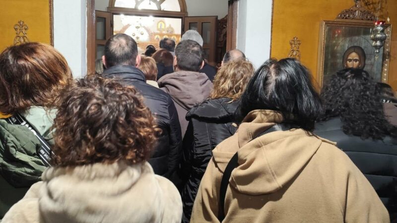 Το αδιαχώρητο στις εκκλησιές του Θερμαϊκού για τους Α΄ Χαιρετισμούς (ΦΩΤΟΡΕΠΟΡΤΑΖ)
