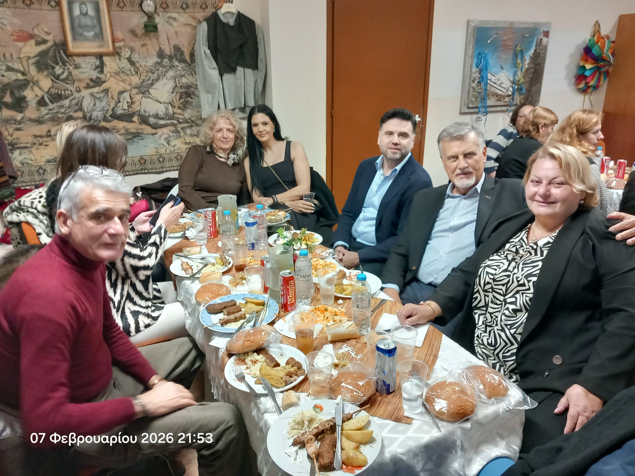 Παρουσία Σαραφίδη ο χορός του ΦΑΡΟΥ (ΦΩΤΟΡΕΠΟΡΤΑΖ)