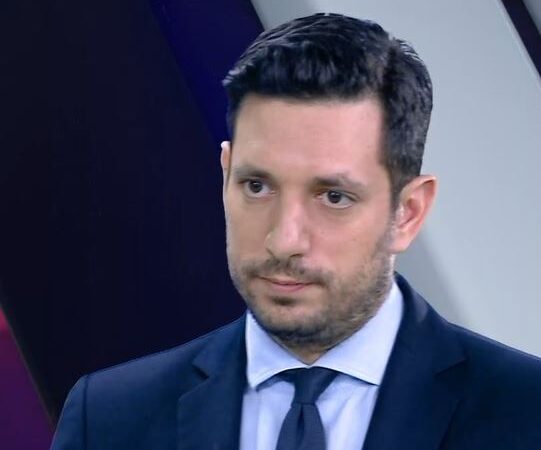 Κυρανάκης: “Από την επόμενη εβδομάδα ο γονιός θα μπορεί να βλέπει στο κινητό του που βρίσκεται το παιδί του μέσα στο τρένο” (ΒΙΝΤΕΟ)