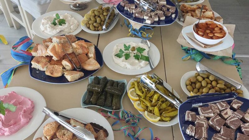 Πλησιάζει η Σαρακοστή – Ήδη ξεκίνησαν οι αυξήσεις στα θαλασσινά του σούπερ μάρκετ (BINTEO)