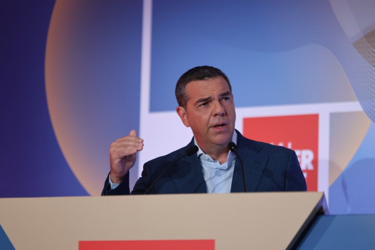 Ανακατεύει την Κεντροαριστερά το κόμμα Τσίπρα (BINTEO)