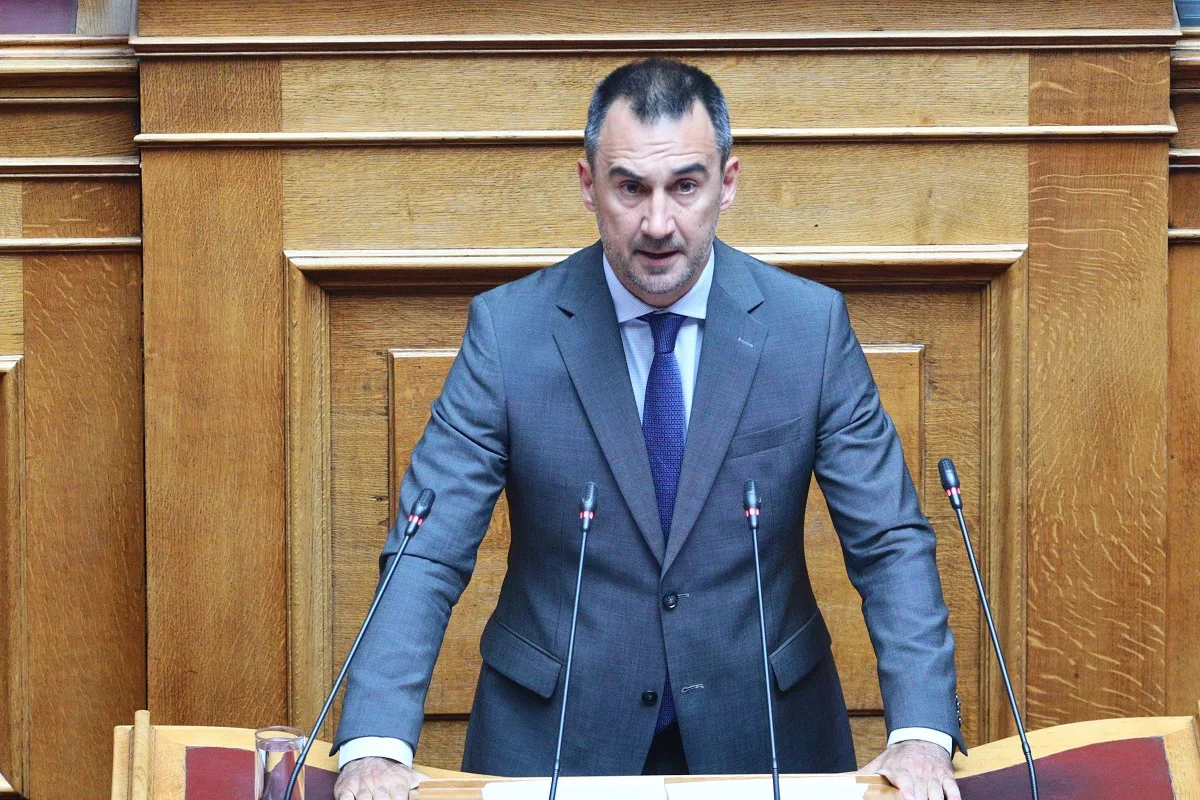 Προς διάλυση η Νέα Αριστερά-Παραιτήθηκε ο Χαρίτσης