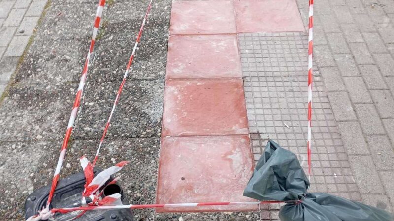 Γεια σου Στράτο με τα ωραία σου! Καραγκιοζ μπερντέ στην Αμπελοκήπων με υπογραφή Τροκάνα