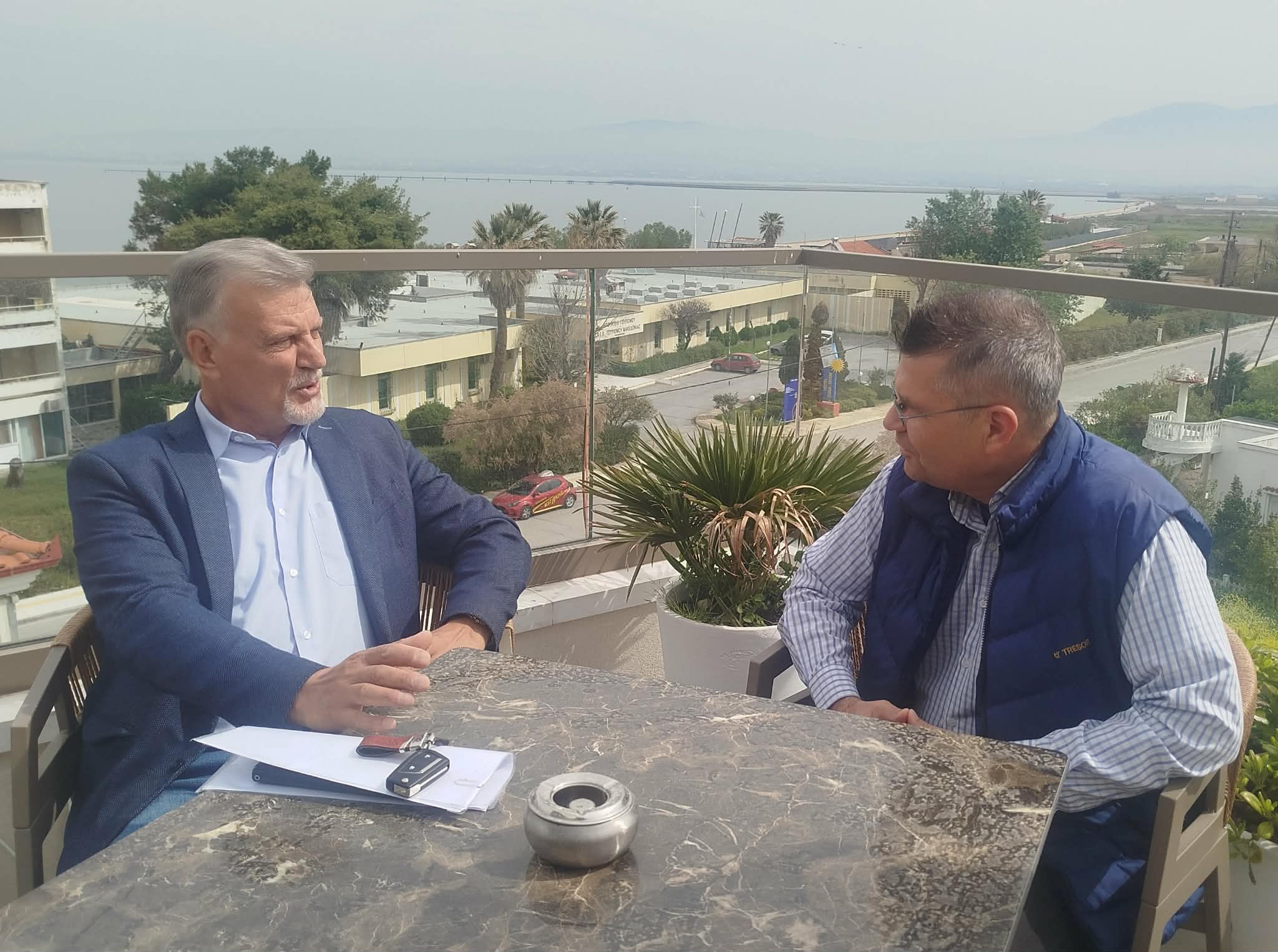 Χαρμάνας: “Ο Τζέκος απεμπόλησε τον τίτλο του δημάρχου, κοιτάζω τους δημότες στα μάτια και προχωρώ μπροστά στο μέλλον!”