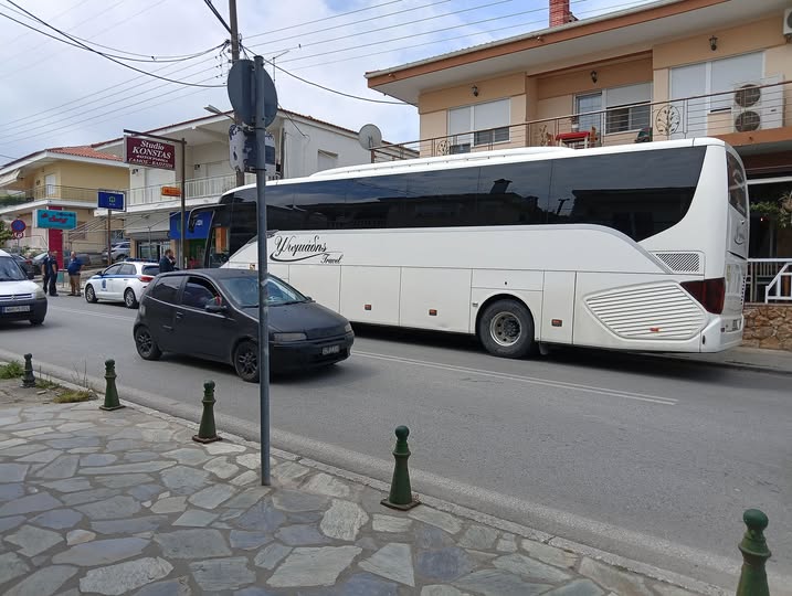 Η εικόνα του ΑΞΙΟΝ ΕΣΤΙ πέρασε από το Πλαγιάρι