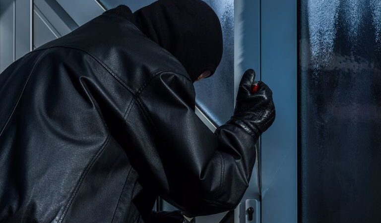 Στα χέρια της Αστυνομίας 47χρονος αλλοδαπός που μπήκε και έκλεψε σε σπίτια της Μηχανιώνας, της Επανομής και του Μεσημερίου