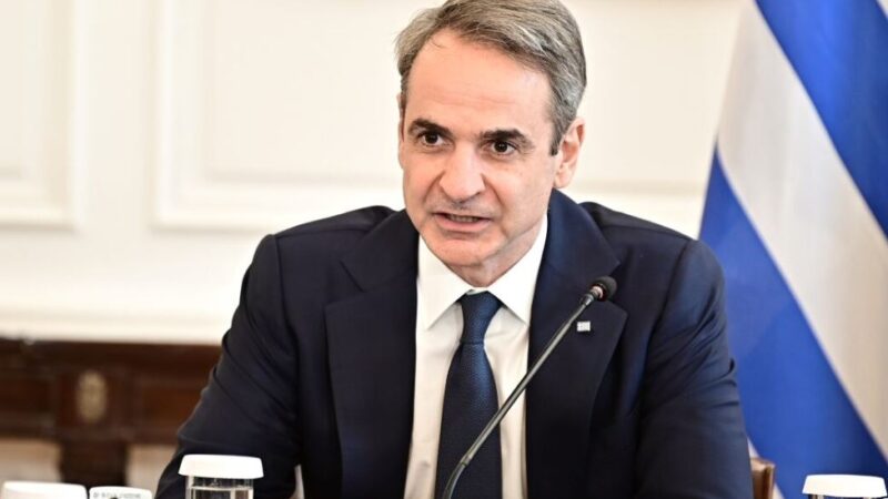 Το Κυριακάτικο μήνυμα του Πρωθυπουργού: ” Παππούδες και γιαγιάδες θα λαμβάνουν ενίσχυση χωρίς καμία απολύτως παρακράτηση από τη σύνταξή τους”