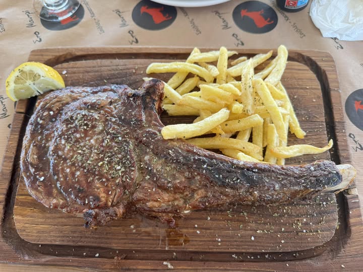 Αυτό είναι πιάτο! Και θα το βρείτε μόνο στη “Προβατίνα” της Περαίας!