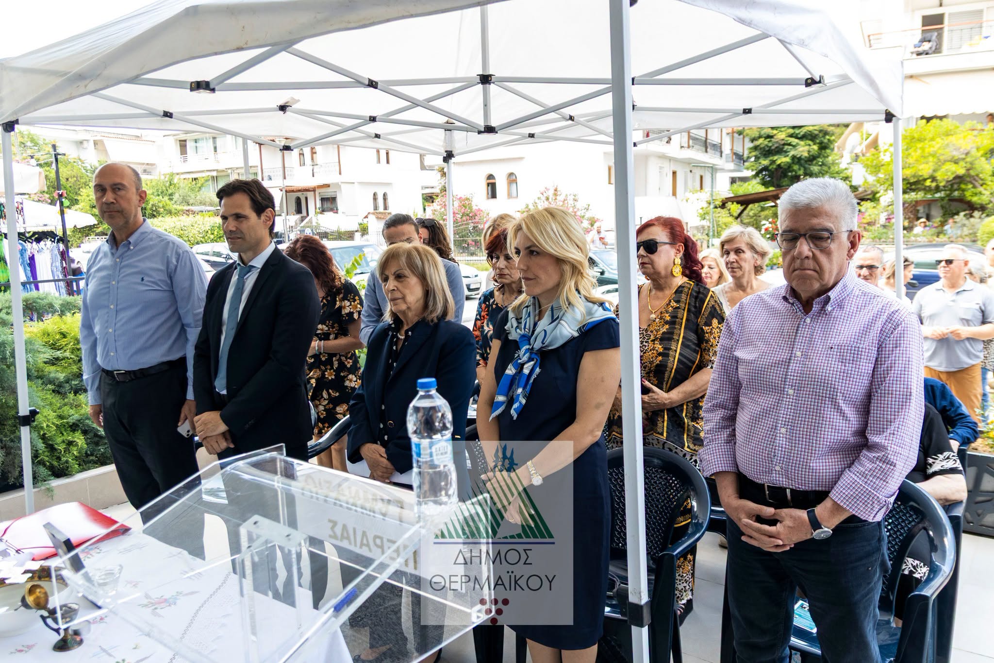 Κωμικοτραγικά πράγματα στα εγκαίνια του ΚΗΦΗ: Εκνευρισμός από Αηδονά-Με την παραίνεση μιας κυρίας “χειροκροτήθηκε”  Τζέκος