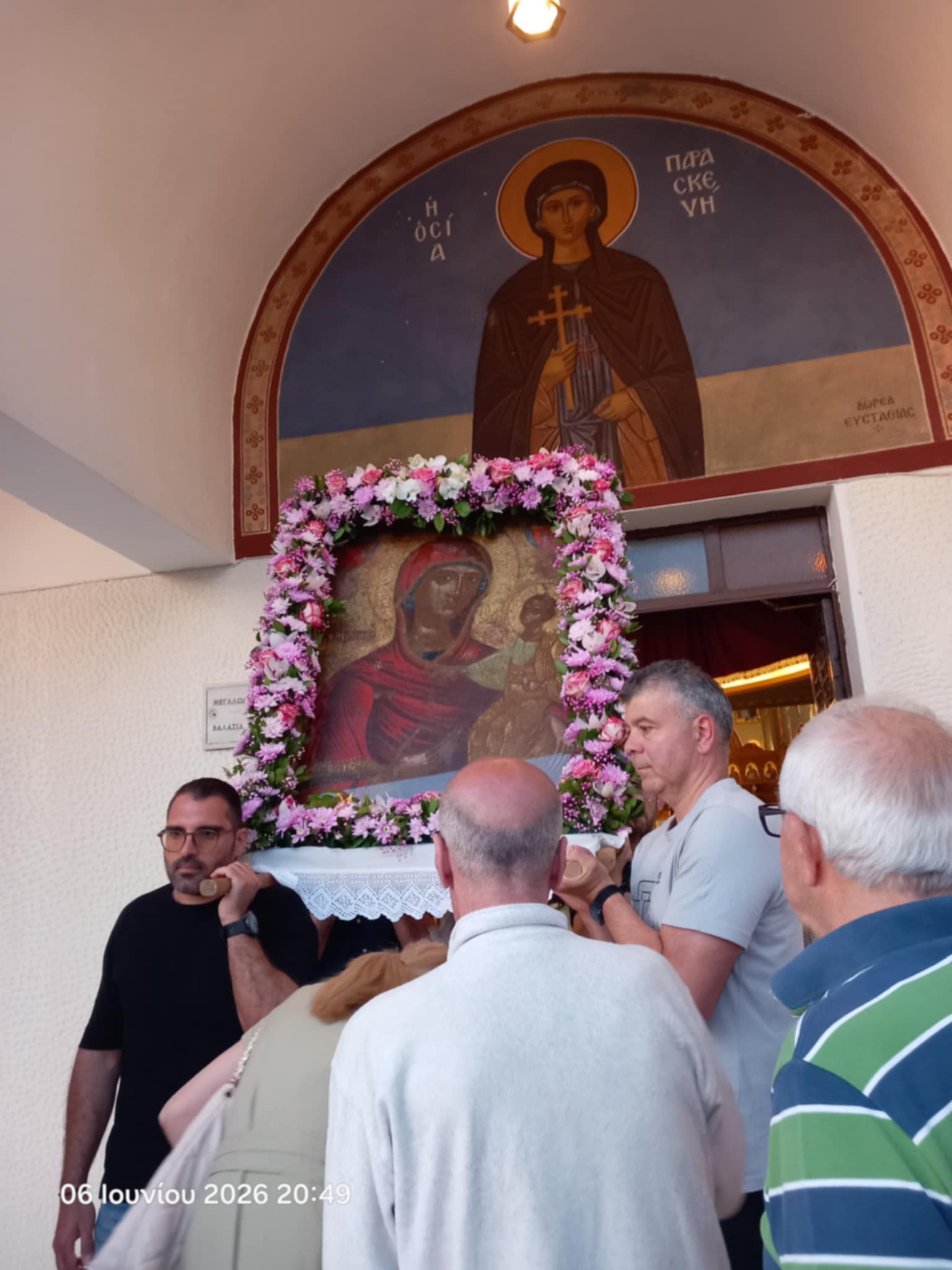Η Παναγιά Ηλιόκαλη φωτίζει τους Ν. Επιβάτες (ΦΩΤΟΡΕΠΟΡΤΑΖ)