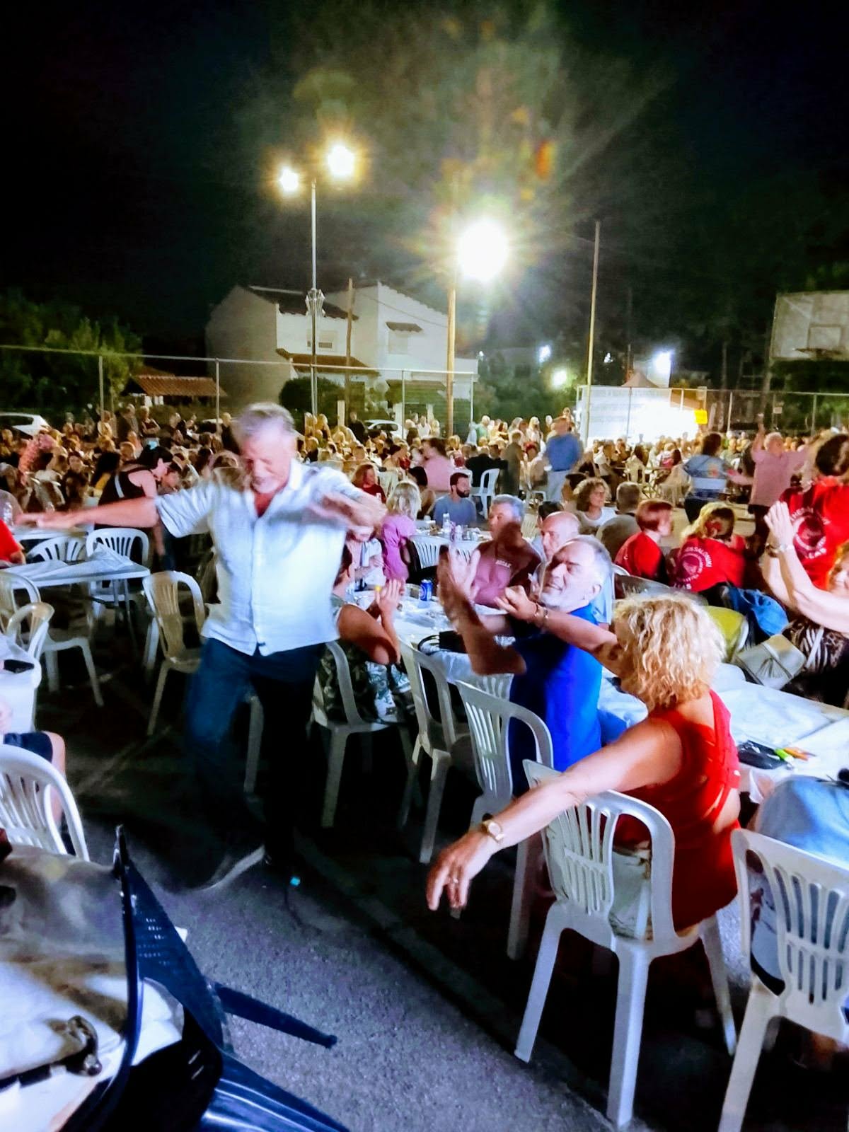 Στο τσακίρ κέφι ο Χαρμάνας…