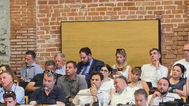 Με φοβισμένο δήμαρχο και τον κόσμο να μην κινητοποιείται: Τι παραπάνω θα μπορούσε να περιμένει κανείς;