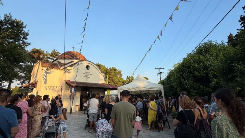 Παραλία Επανομής: Κατάνυξη και ευλάβεια στην Αγία Μαρίνα (ΦΩΤΟΡΕΠΟΡΤΑΖ)