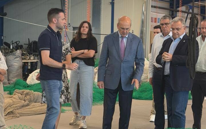 Στον “Δίοπα” ο Χατζηδάκης