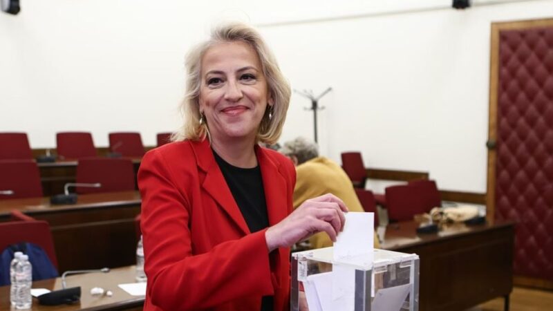 Η Ρένα Δούρου νέα πρόεδρος της ΚΟ του ΣΥΡΙΖΑ (ΒΙΝΤΕΟ)