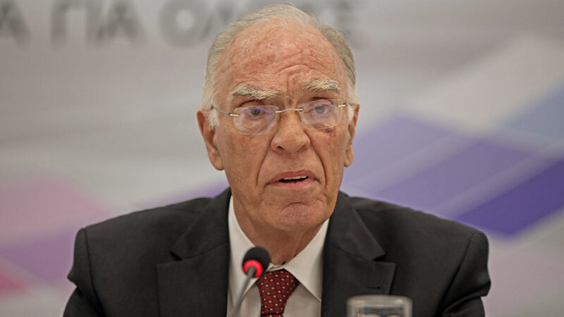Πέθανε ο Βασίλης Λεβέντης