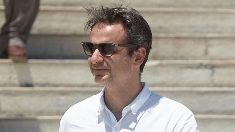 Μητσοτάκης: ” Όπως εξαρθρώθηκε η 17 Νοέμβρη και όπως διαλύθηκε η Χρυσή Αυγή, έτσι θα γίνει και με αυτούς τους θρασύδειλους που παριστάνουν τους επαναστάτες”