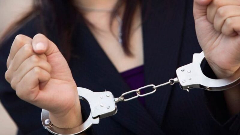 BestCity.gr ρεπορτάζ: Συνελήφθη η 54χρονη νταντά που χτυπούσε τα παιδιά σε σούπερ μάρκετ της Περαίας-Ερευνα της Αστυνομίας στο σπίτι