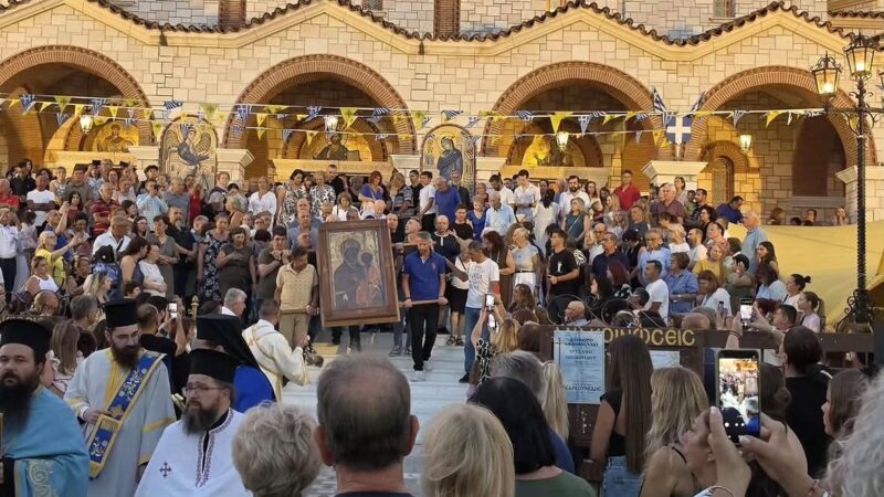 Δείτε κόσμο στη Μηχανιώνα για την Παναγιά (ΒΙΝΤΕΟ)