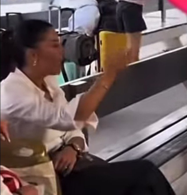 Αθλιότητες Ρομά κατά Λατινοπούλου (ΒΙΝΤΕΟ)