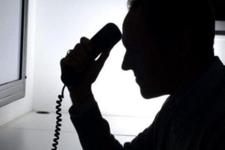 Ανασχηματισμός…εκβιασμών