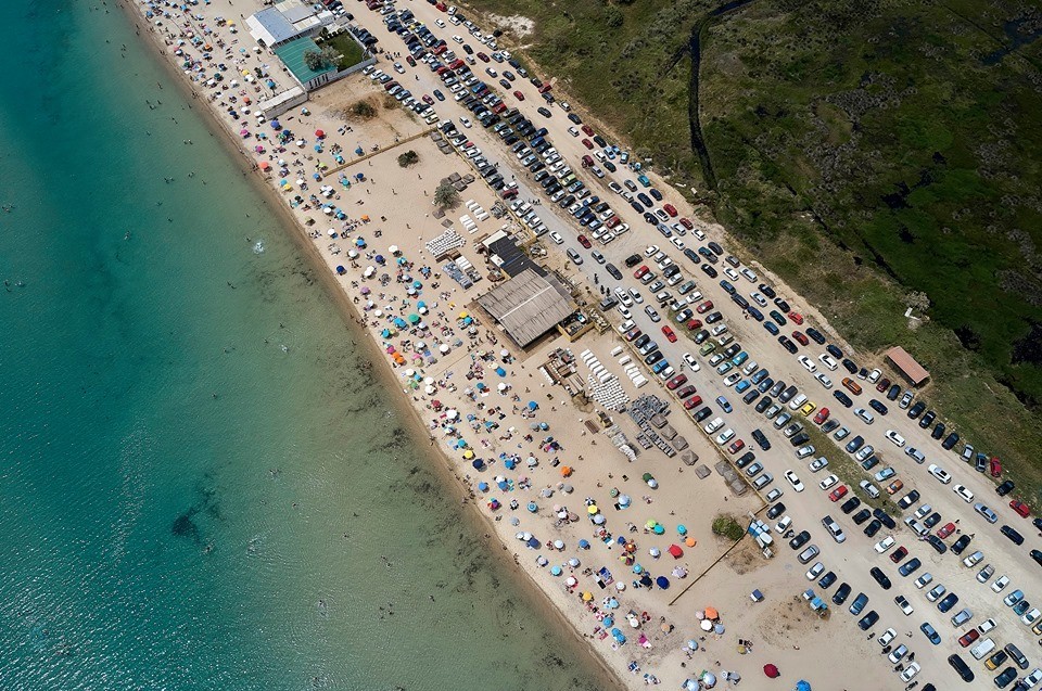 Συνελήφθη 58χρονος στον Ποταμό για παράνομη λειτουργία μπιτς μπαρ