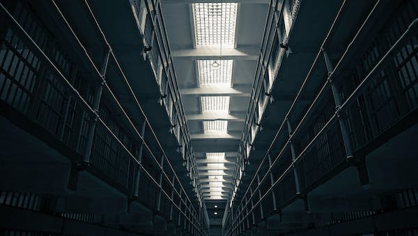 Απίστευτη απόφαση: Στη φυλακή ο δήμαρχος
