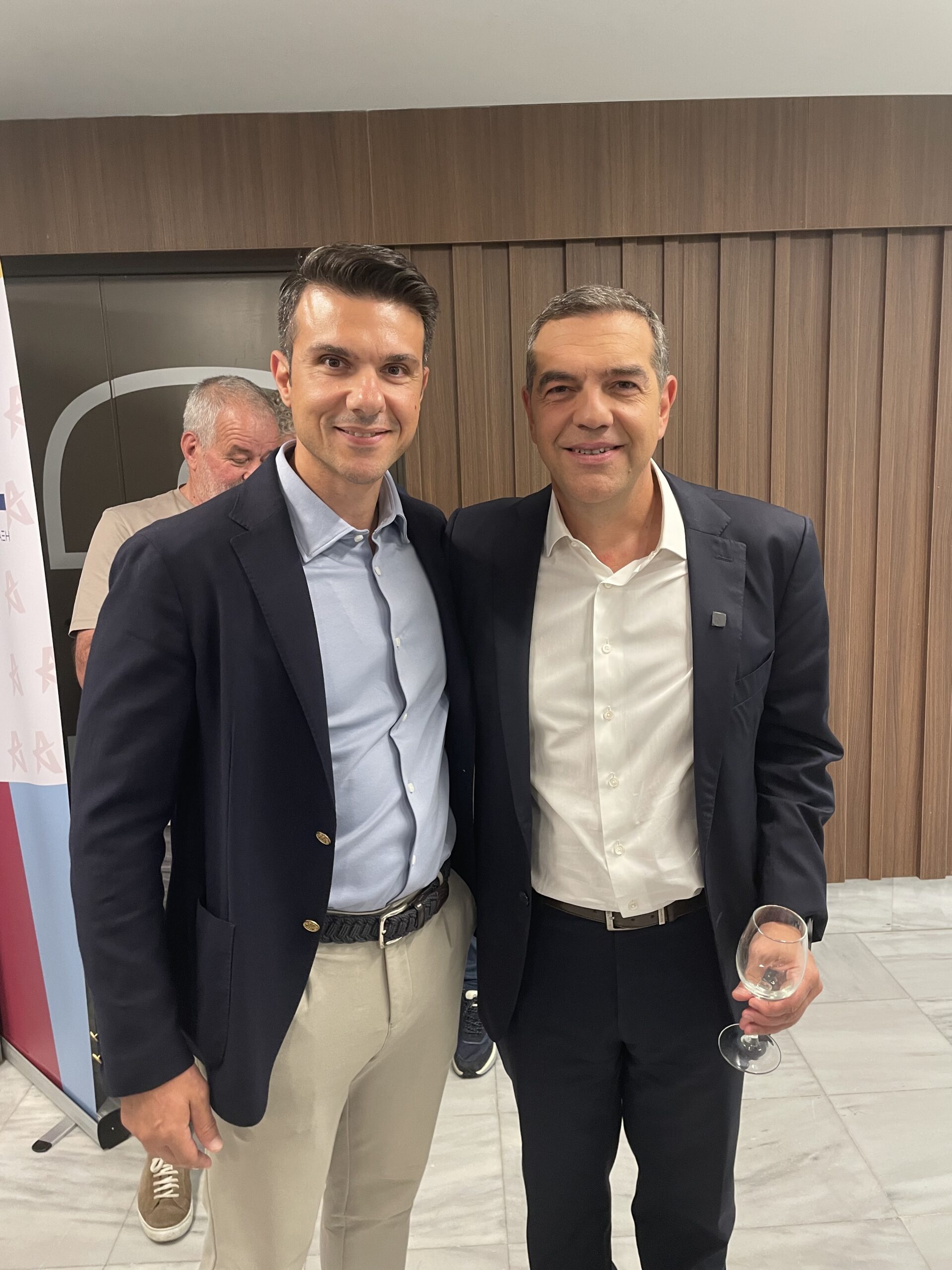 Ο Αλέξανδρος Διαμαντόπουλος αρθρογραφεί στο BestCity.gr: ” Αλέξης Τσίπρας: Από το 17% στη μάχη για την κορυφή  – Τώρα αρχίζει το δεύτερο ημίχρονο”