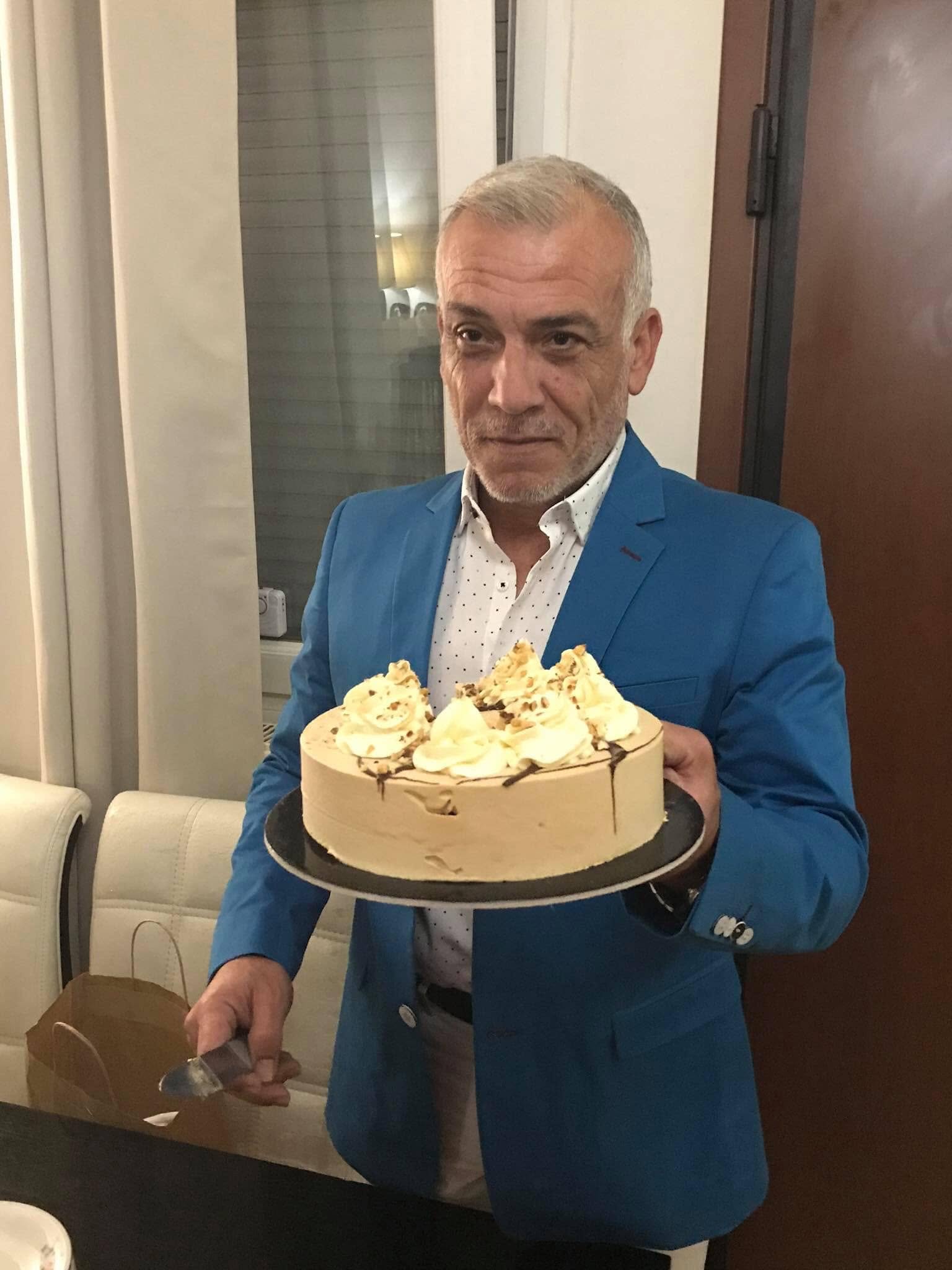 “Δημοκράτης” Κασσάρας: “Μαζέψου λίγο”