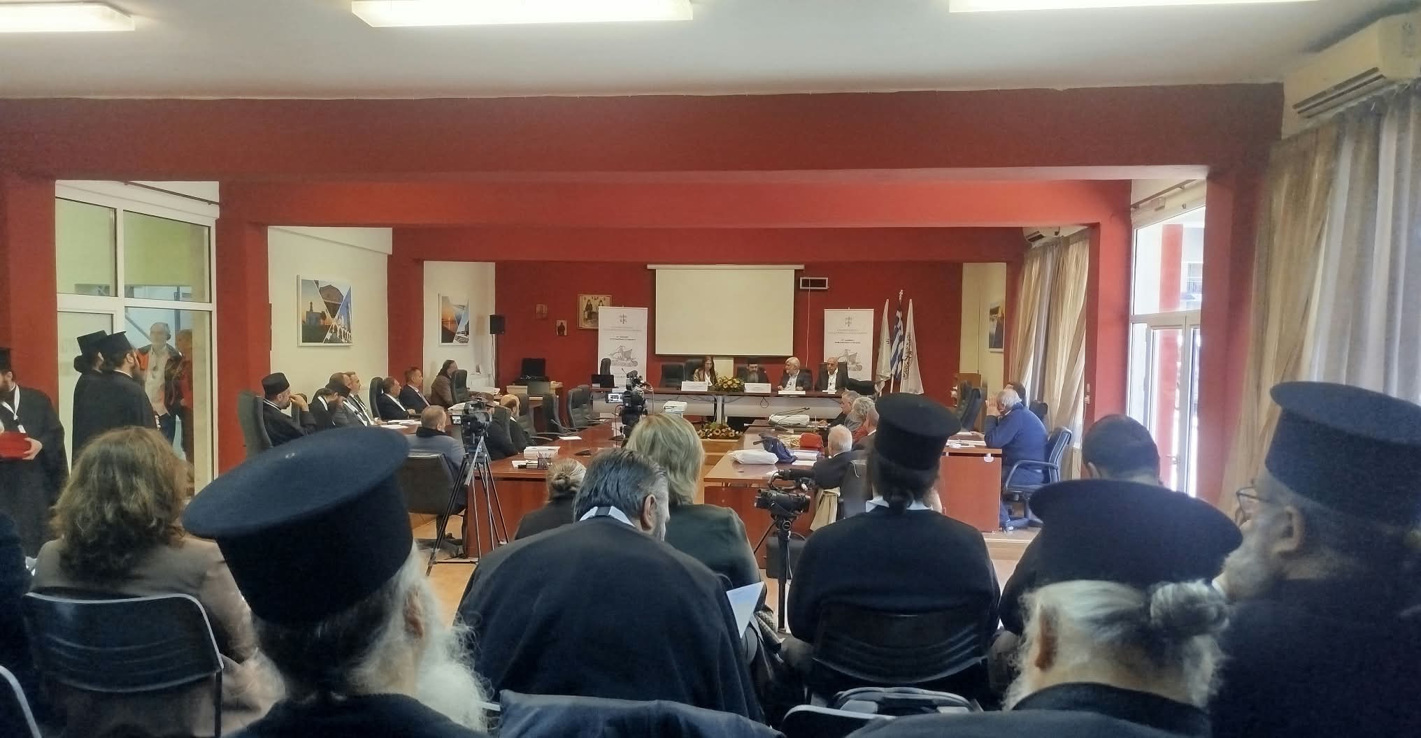 Ν. Επιβάτες: Σε εξέλιξη το Επιστημονικό Συνέδριο για την Ανατολική Θράκη (ΦΩΤΟΡΕΠΟΡΤΑΖ+ΒΙΝΤΕΟ)