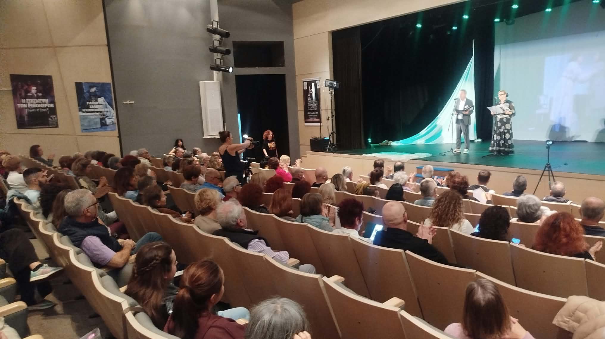 Η τελετή έναρξης και η πρώτη παράσταση του Φεστιβάλ Θεάτρου Θερμαϊκού (ΦΩΤΟΡΕΠΟΡΤΑΖ+ΒΙΝΤΕΟ)
