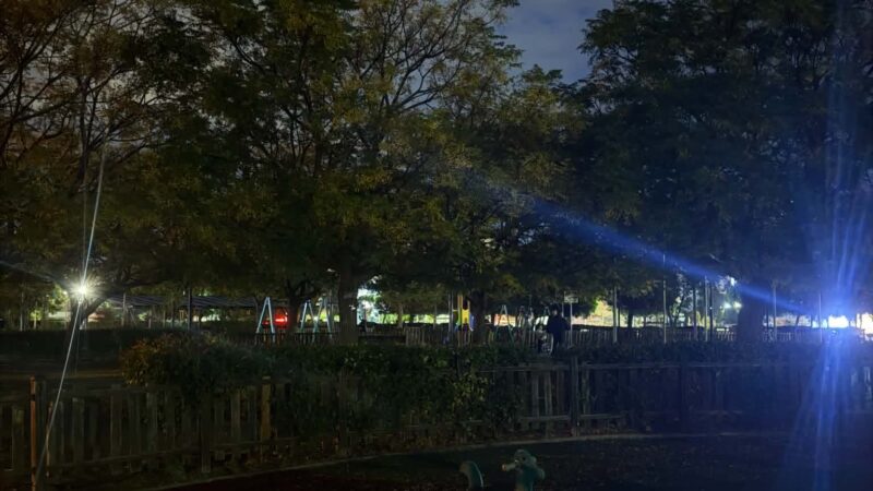 Δεν ακούνε κανέναν, αδιαφορούν για όλα: Εισήγηση Τσούργιαννη και πλήρης σιωπή για τον φωτισμό του Πάρκου Κυκλοφοριακής Αγωγής της Περαίας