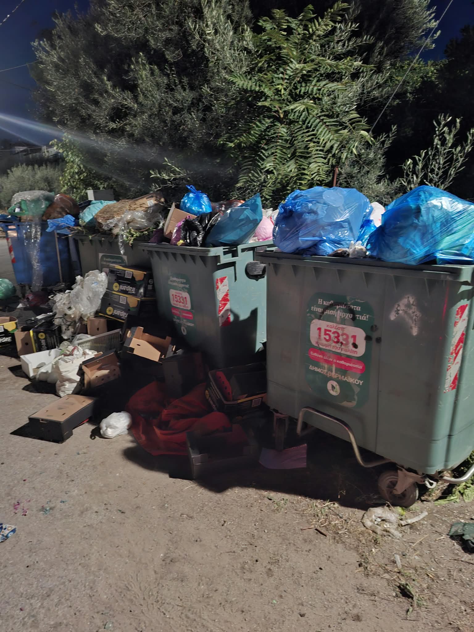 Επανομή: Ενα απέραντο σκουπιδιαριό (ΦΩΤΟΡΕΠΟΡΤΑΖ)