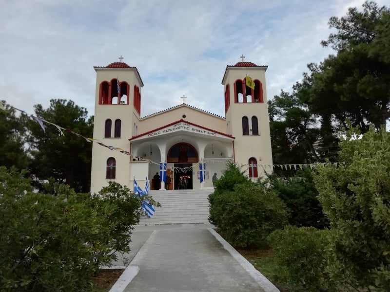 Πανηγυρίζει η Οσία Παρασκευή η Επιβατινή