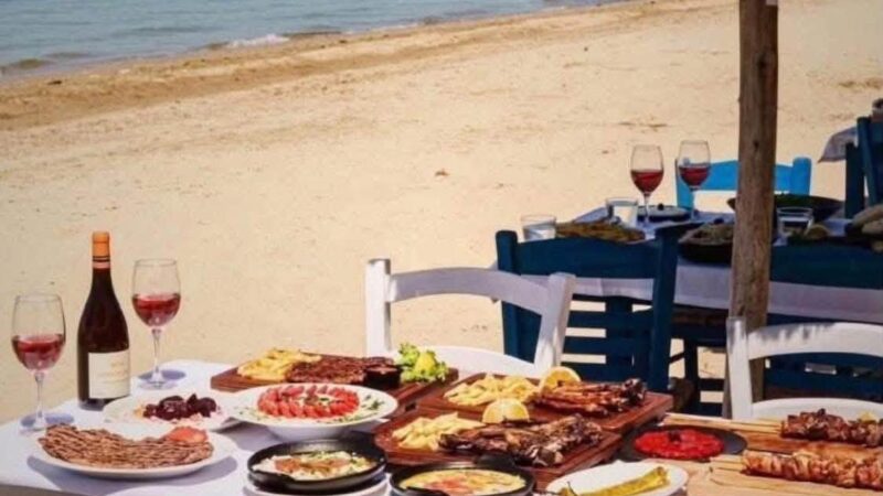 Μεσημέρι Κυριακής: Ωρα για καλό φαγητό στη “Προβατίνα”!